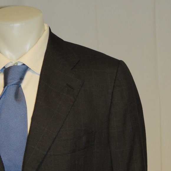 Kiton Charcoal Plaid Vicuna Cashmere Blend Three Roll Two Suit 42R - Picture 1 of 16